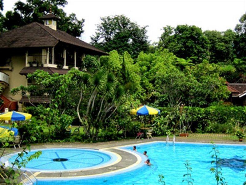 Taman Sari Hotel Dan Resort Sukabumi Exterior foto