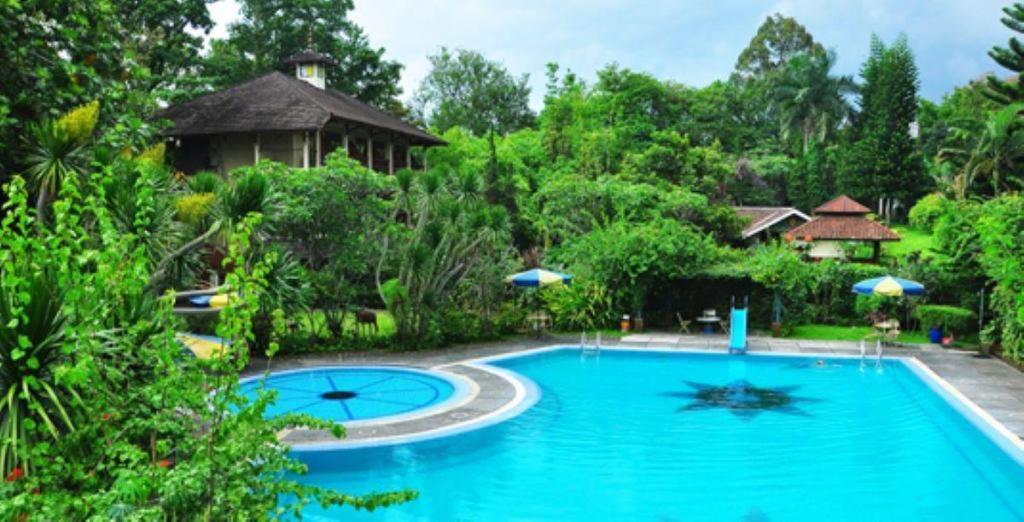 Taman Sari Hotel Dan Resort Sukabumi Exterior foto