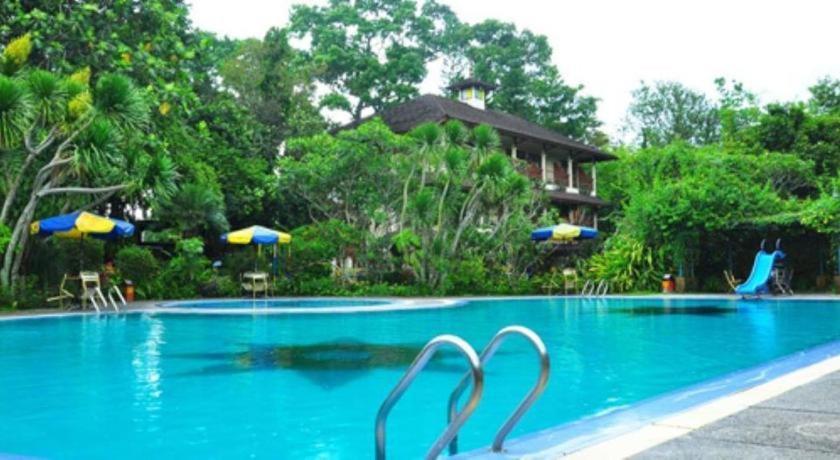 Taman Sari Hotel Dan Resort Sukabumi Exterior foto